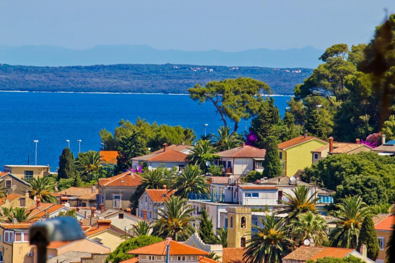 Apartments Mali Lošinj Екстериор снимка