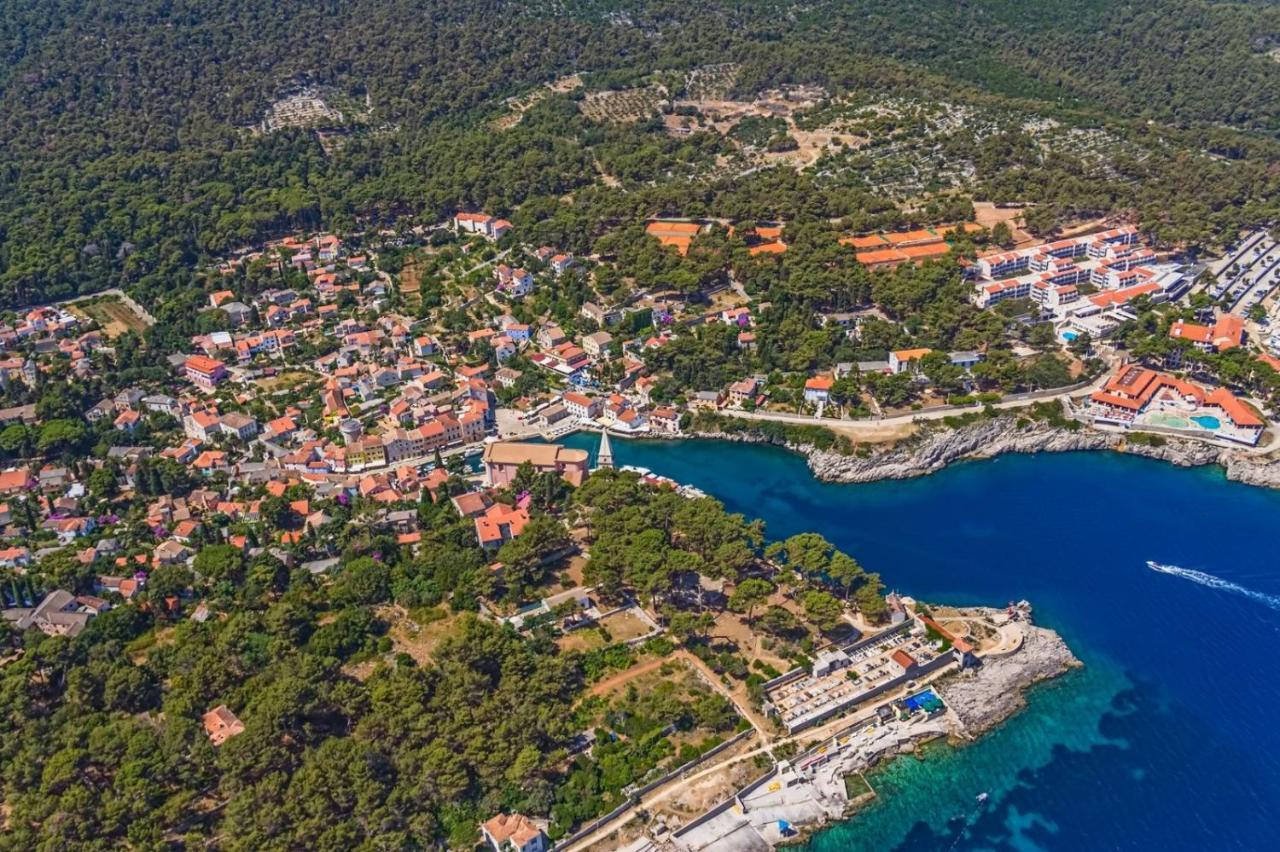 Apartments Mali Lošinj Екстериор снимка